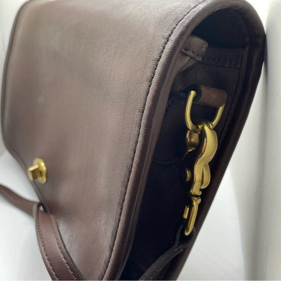 Vintage Coach New York Leather Crossbody Clutch 80’s Professional Restored Mocha - Picture 3 of 11